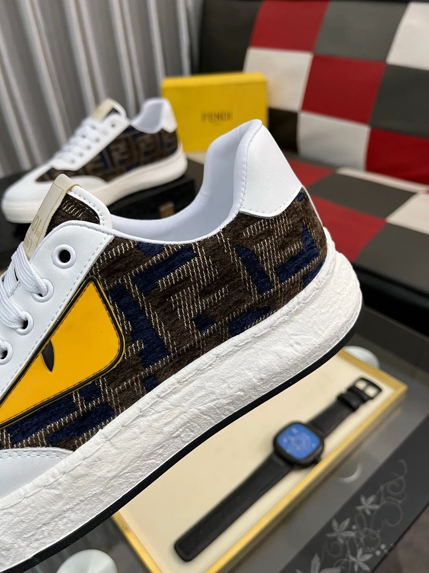 Men's shoes 💰420⌚️⌚️FENDI "Fendi" P480 Regular size: 38-44 (casual shoes) Product materials: Selected cowhide upper, soft sheepskin lining; original outsole. 4️⃣colors available